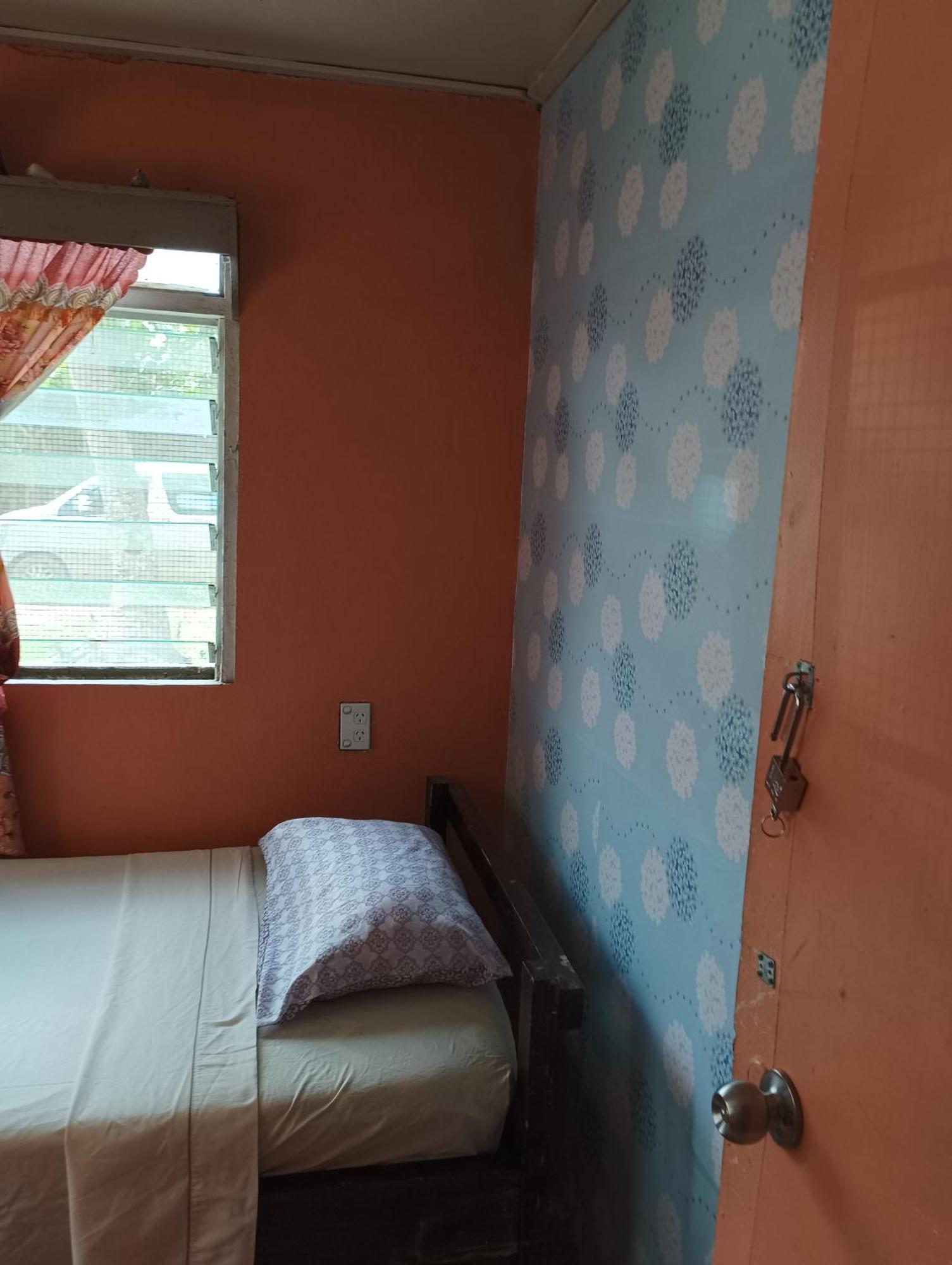 Kapeta Cabin Nuku'alofa Luaran gambar